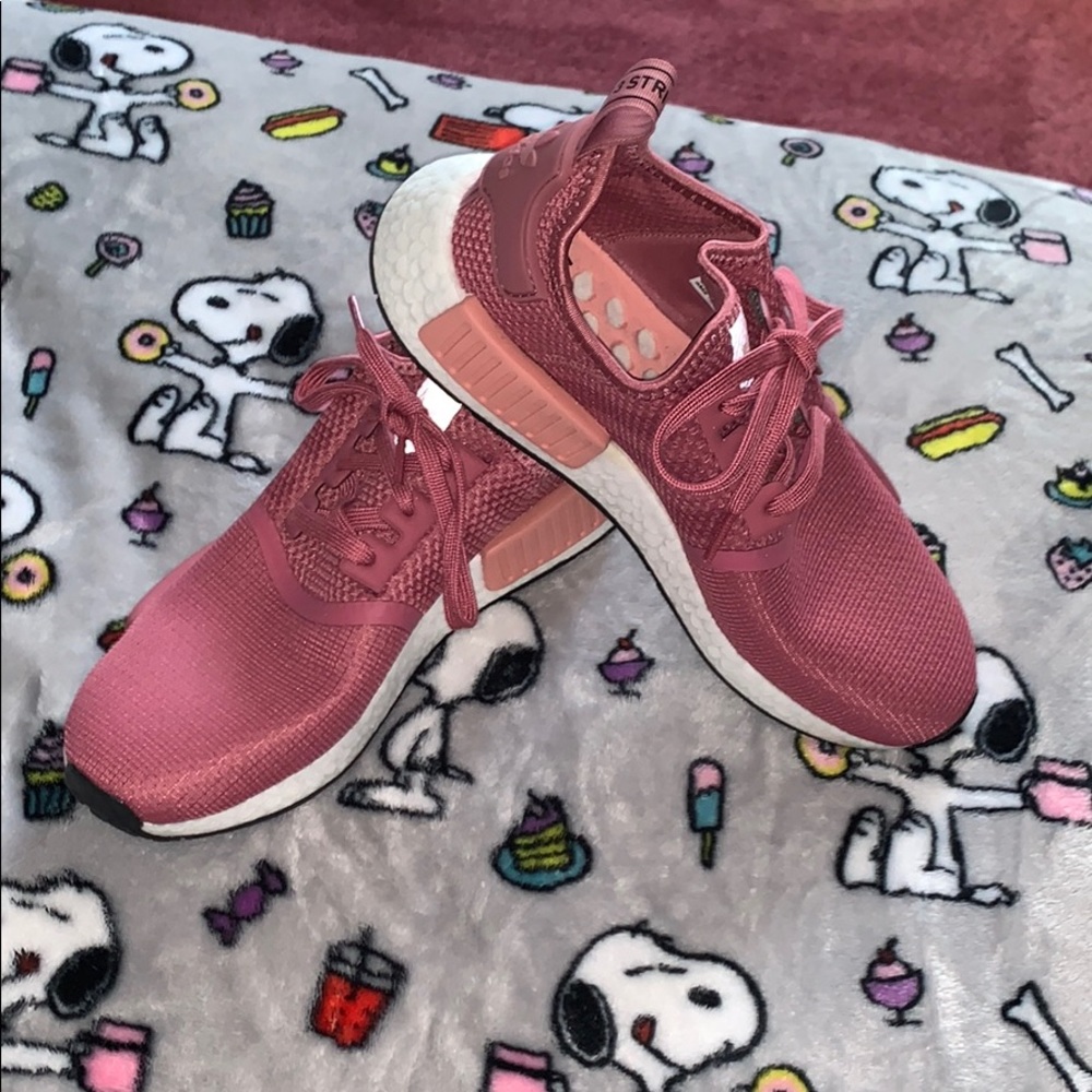 adidas sneaker